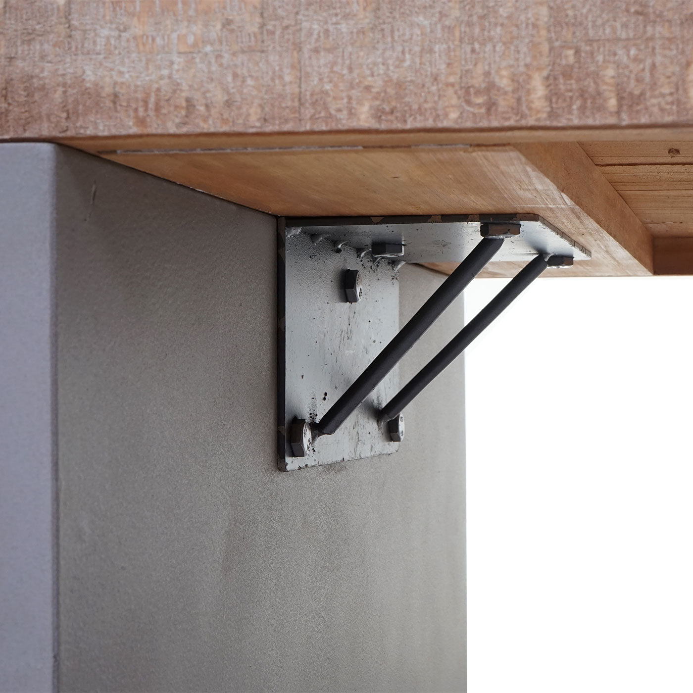 Salontafel MCW-A15, woonkamertafel, betonlook dennenhout rustiek massief MVG-gecertificeerd 46x122x60cm